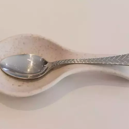 Repose cuillère en jesmonite