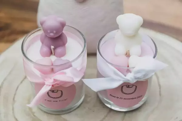 Bougie de naissance contenant en verre