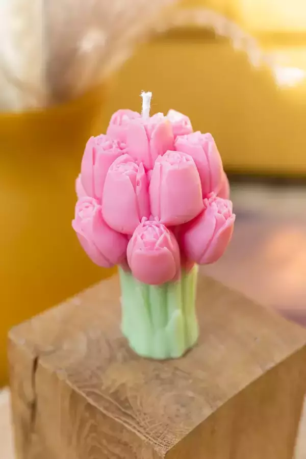 Bougies moulées petits bouquet de fleurs en cire de colza